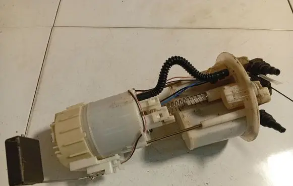 Toyota Aygo AB10 In-tank fuel pump 770200H010