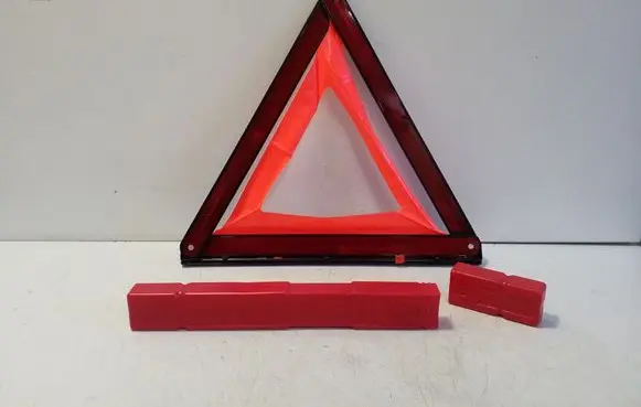 Audi Q3 8U Emergency warning sign 8K0860251