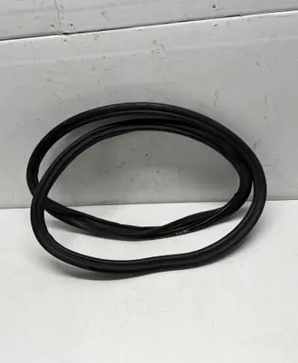 Mini One - Cooper F56 F55 Trunk rubber seal (body) 7300838
