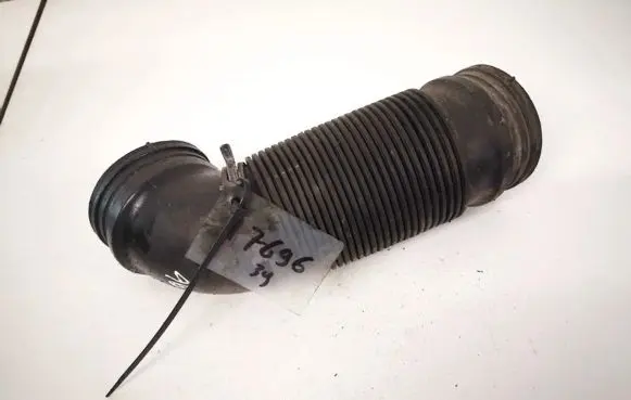 Volkswagen Golf V Air intake hose/pipe 1k0129684