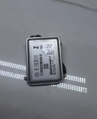 Windshield/windscreen camera