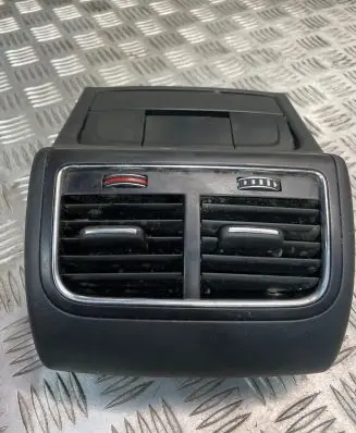 Audi A5 Sportback 8TA Rear air vent grill 8K0819203H 8k0864376 8k0819203