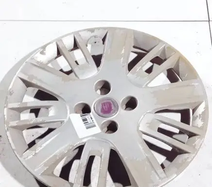 Fiat Doblo R15 wheel hub/cap/trim 051755980e