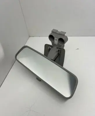 Suzuki Swift III Rear view mirror (interior)
