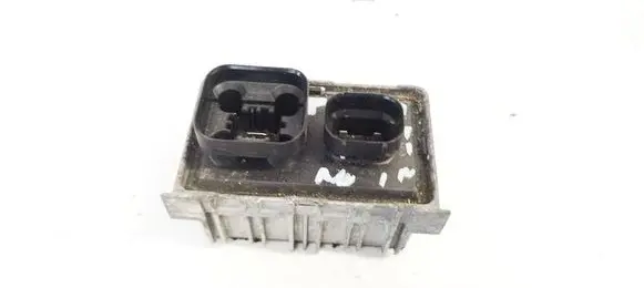Opel Insignia A Glow plug pre-heat relay 55574293