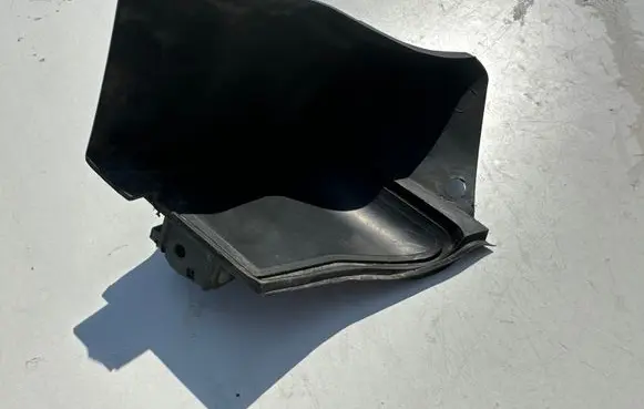 BMW 3 E92 E93 Rain gutter 6940856 15677210