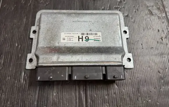Nissan Micra K14 Engine control unit/module 237105FW00 237105FW0B