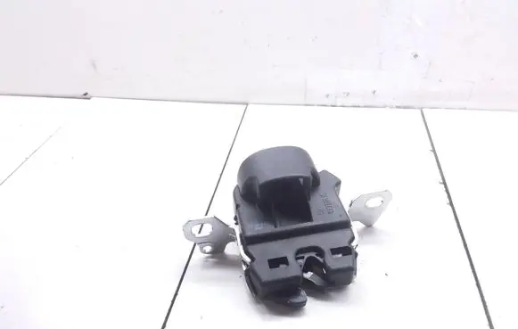 Mercedes-Benz E W213 Seat back rest lock catch 