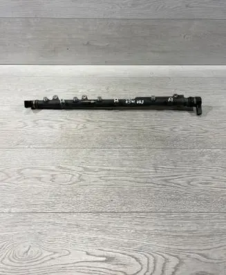 BMW 5 E60 E61 Fuel main line pipe 7795514 060735 0445216015
