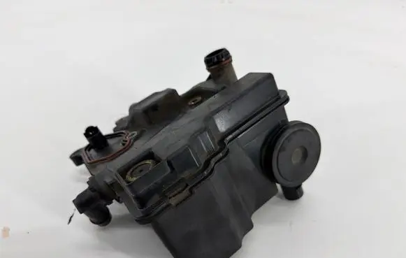 Ford Kuga I Oil breather separator 9671271480