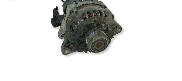Hyundai ix35 Generator/alternator FG15S034 373002F100 2606259