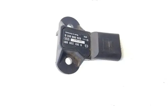Audi A4 S4 B8 8K Air pressure sensor 036906051G