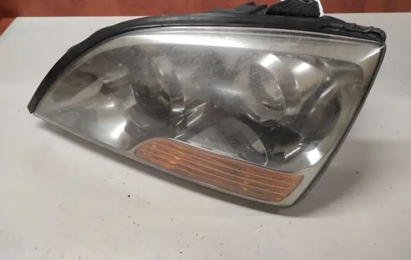KIA Sorento Headlight/headlamp 921013E5XX