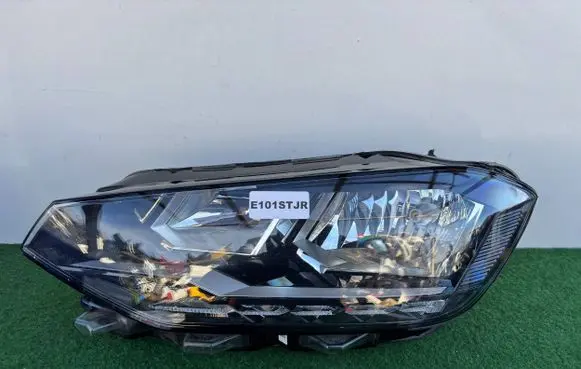 Volkswagen Golf Sportsvan Headlight/headlamp 517941005D