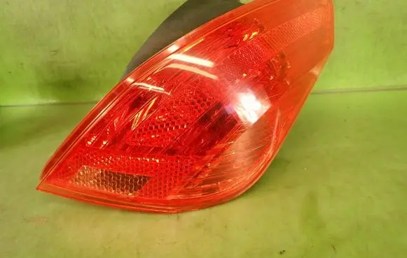 Peugeot 308 Rear/tail lights 11-B883