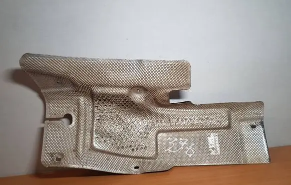 Mercedes-Benz GL X166 Exhaust heat shield A1666821700