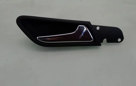 Rear door interior handle
