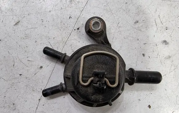 Porsche Panamera (970) Coolant heater control valve 97010644900