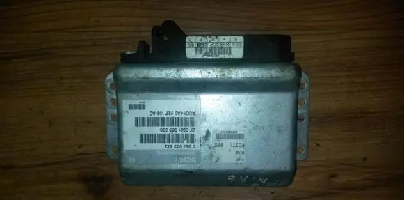 Audi A6 S6 C4 4A Gearbox control unit/module 0260002333 zf0501005068