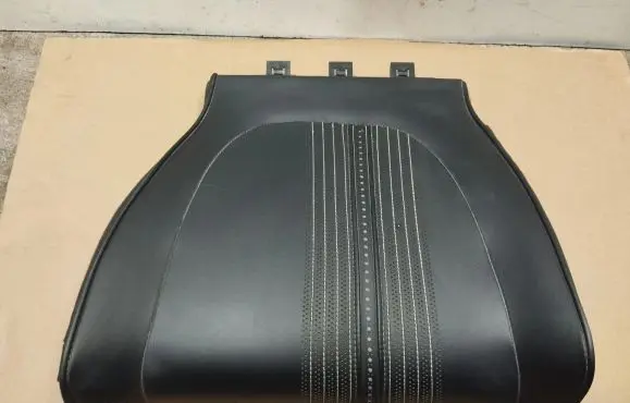 Rear seat
