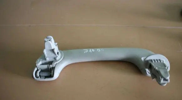 Nissan Qashqai Front interior roof grab handle 8200000099