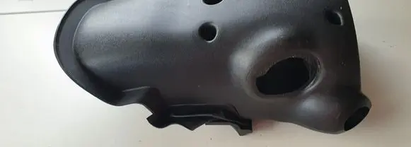 Nissan Qashqai Steering wheel column trim