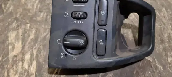 Volvo XC90 Light switch 30739304