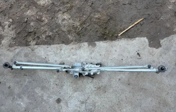 Opel Astra J Front wiper linkage and motor 1397220623 1137328582
