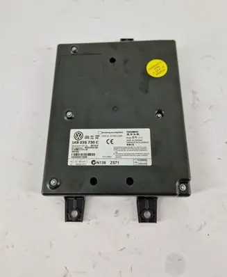 Volkswagen PASSAT B6 Bluetooth control unit module 1K8035730C