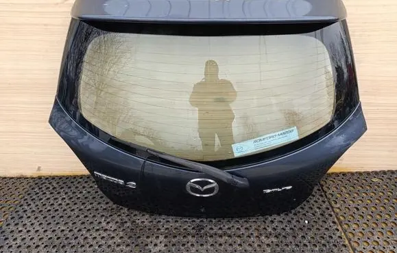 Mazda 2 Tailgate/trunk/boot lid