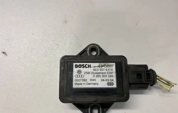 Audi A8 S8 D3 4E ESP acceleration yaw rate sensor 8E0907637A
