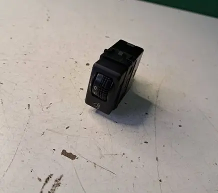 Nissan X-Trail T30 Headlight level height control switch NILESABS
