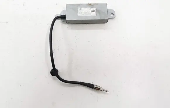 Chevrolet Captiva Aerial antenna amplifier 96628348 1005050498