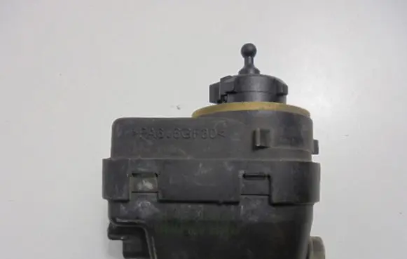Peugeot 107 Headlight level adjustment motor 
