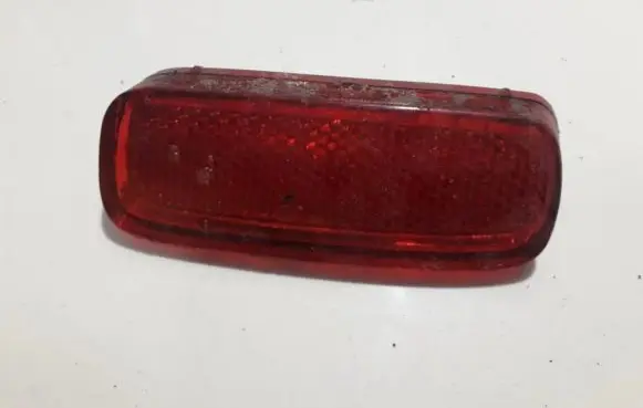 Peugeot 607 Rear tail light reflector