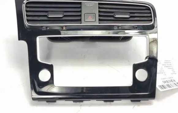 Volkswagen Golf VII Dashboard side air vent grill/cover trim 5G1819728