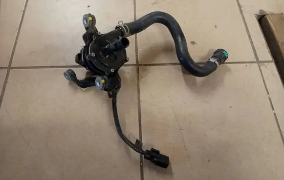 KIA Niro Water pump 2510003H76 PA66GF25 20171208