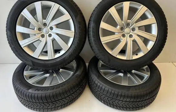 Rover Land Rover R21 alloy rim M8E2CC