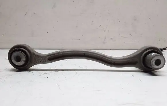 Mercedes-Benz CLS C218 X218 Rear upper control arm/wishbone 20402