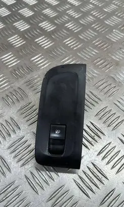Opel Zafira C Electric window control switch 13301886
