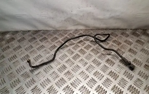 Nissan Primera Clutch pipe/line 