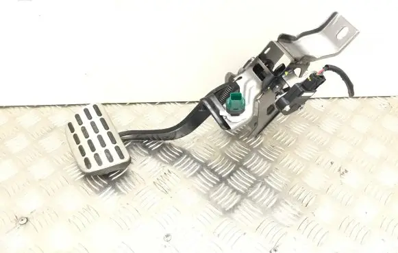 KIA Sportage Brake pedal 32800F1745