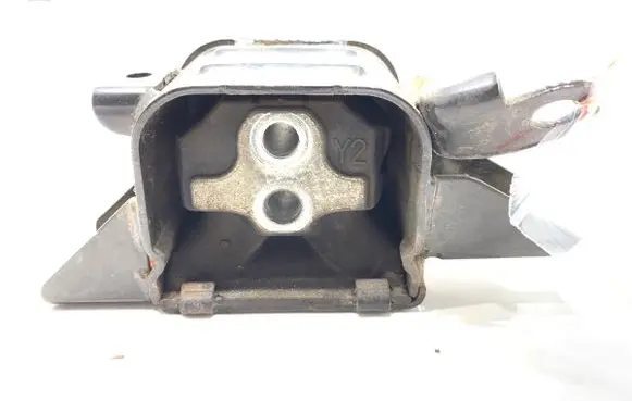 KIA Rio Engine mount vacuum valve 