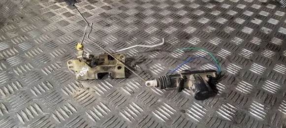 Renault Master II Front door lock 