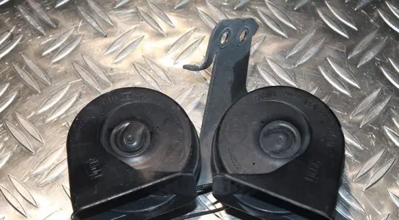 Volvo XC60 Horn signal 55306