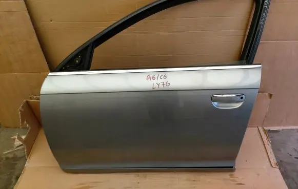 Audi A6 S6 C6 4F Front door