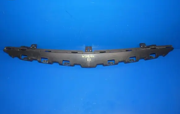 Mercedes-Benz C W205 Front bumper mounting bracket A2058851165