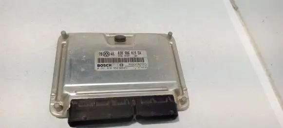 Volkswagen PASSAT B5.5 Engine control unit/module 038906019EA 0281010554