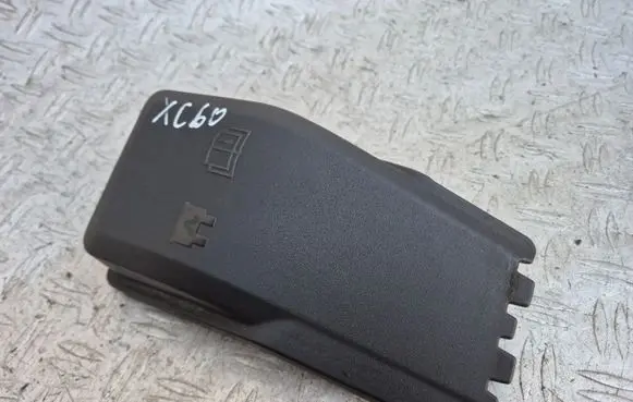 Volvo XC60 Fuse box cover 31300410 6G9T14A076LD 6G9T14A076L