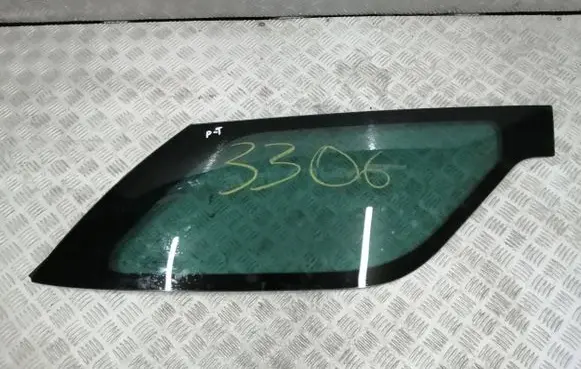 Citroen DS3 Rear side window